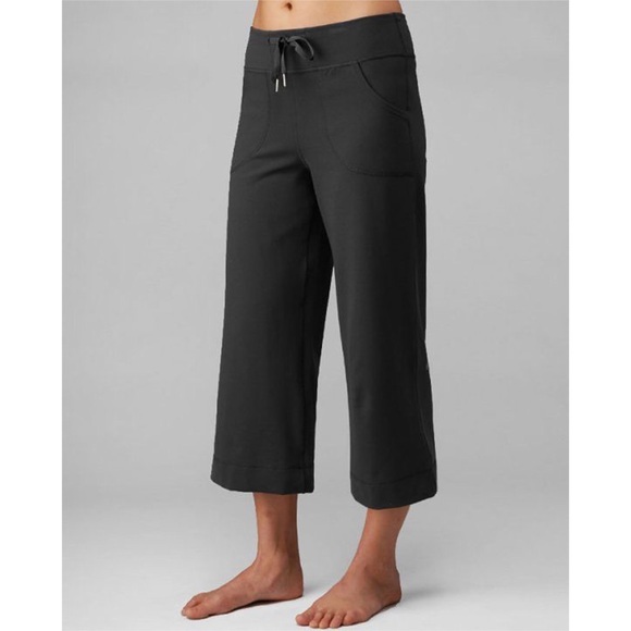 Lululemon Athletica Still Crop Black Pants